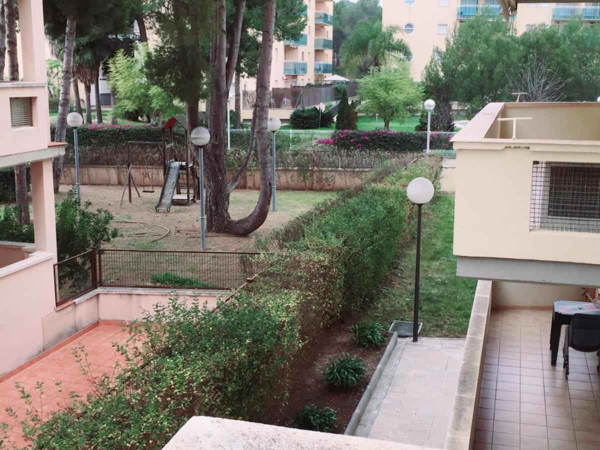 Apartamento Aqua La Pineda Exterior photo
